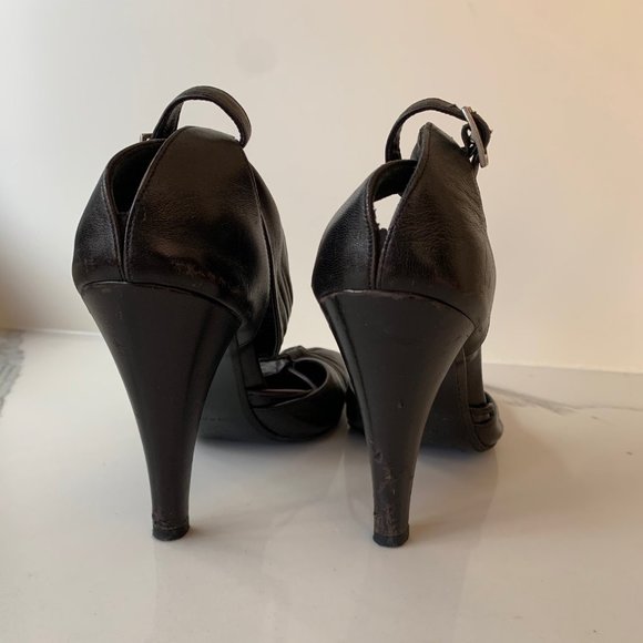 Chanel slingback classic heels - Picture 12 of 16